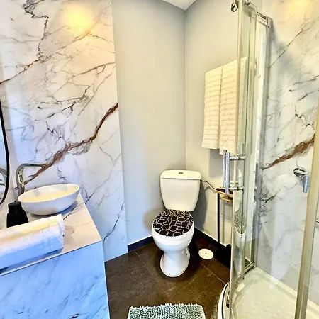 ゲストハウス Concept アデヘ